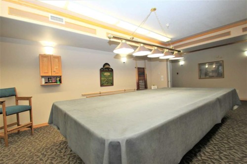 203-4512 52 Avenue, Red Deer, AB - Indoor