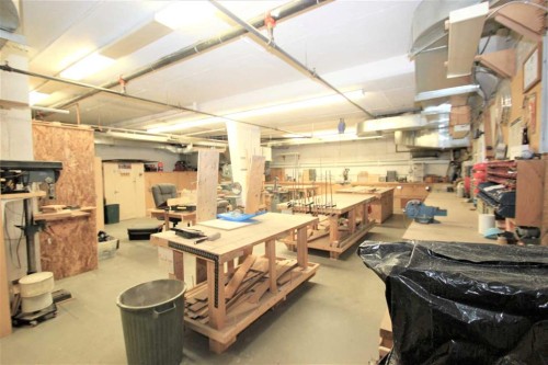 203-4512 52 Avenue, Red Deer, AB - Indoor