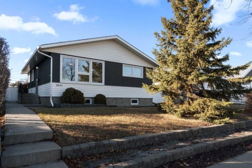 5234 47 Street  Camrose, AB T4V 1K4