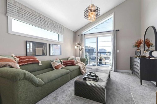 72 Creekstone Grove Sw, Calgary, AB - Indoor Photo Showing Living Room
