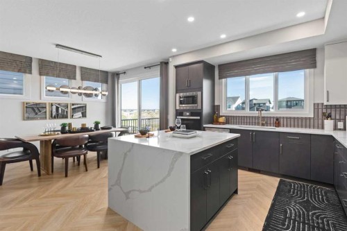 72 Creekstone Grove Sw, Calgary, AB - Indoor Photo Showing Kitchen