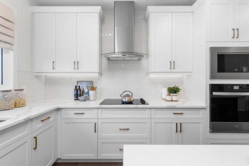 135 Huxland Road Ne, Calgary, AB - Indoor Photo Showing Kitchen