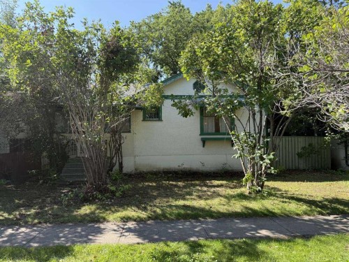 133 10 Avenue Ne, Calgary, AB - Outdoor
