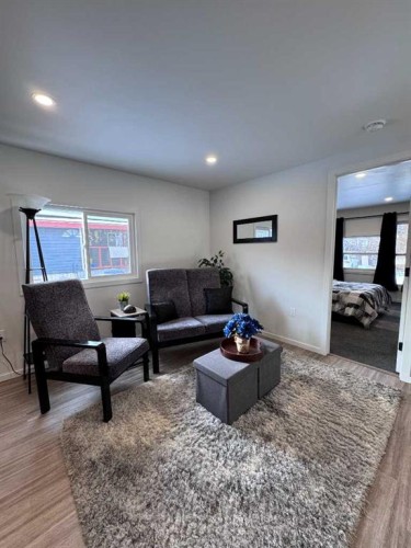 6834 59 Avenue #712, Red Deer, AB 