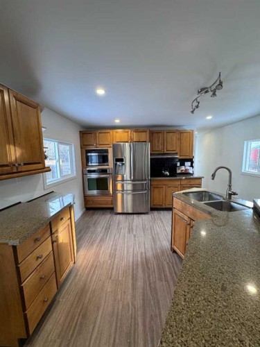 6834 59 Avenue #712, Red Deer, AB 