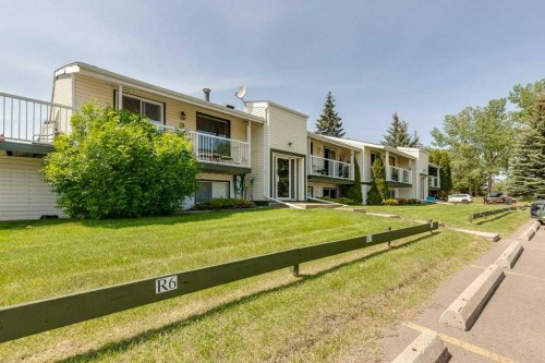 13-7 Stanton Street, Red Deer, AB - Outdoor With Balcony