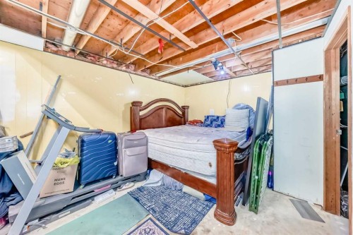 B1-35 Nash, Red Deer, AB - Indoor