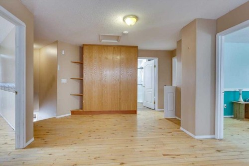 33542 Range Road 50, Rural Mountain View County, AB - Indoor Photo Showing Other Room