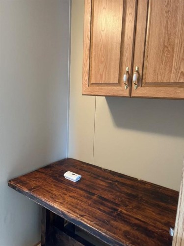 5134 51 Street Close, Caroline, AB - Indoor Photo Showing Other Room