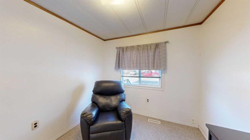 6007 Spruce Drive, Stettler, AB - Indoor