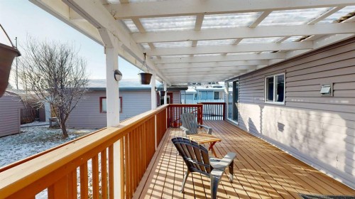 6007 Spruce Drive, Stettler, AB - Outdoor With Exterior