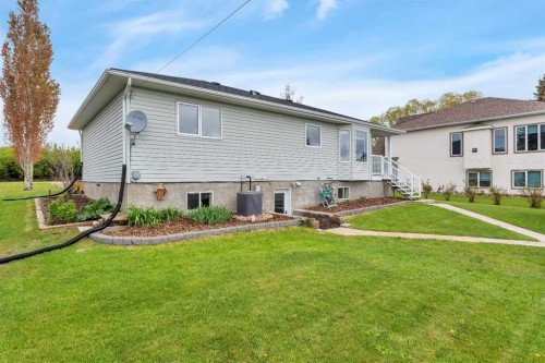 336 5 Avenue South, Big Valley, AB - Outdoor