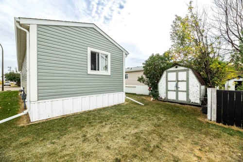 65-4922 Womacks, Blackfalds, AB 