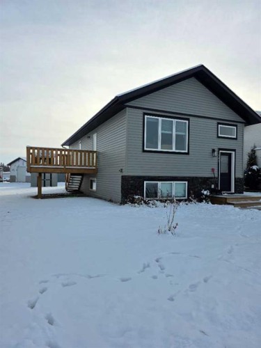 505 Peever, Acme, AB - Outdoor