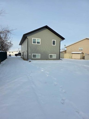 505 Peever, Acme, AB - Outdoor