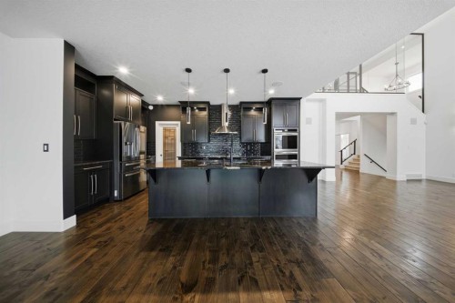 26 Van Horn Close, Red Deer, AB - Indoor Photo Showing Kitchen With Stainless Steel Kitchen With Upgraded Kitchen