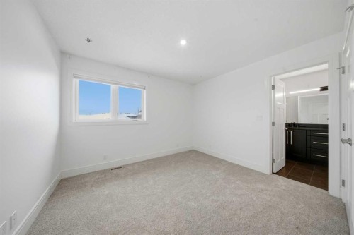 26 Van Horn Close, Red Deer, AB - Indoor Photo Showing Other Room