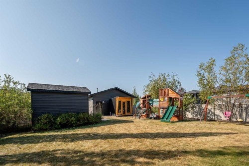 26 Van Horn Close, Red Deer, AB - Outdoor