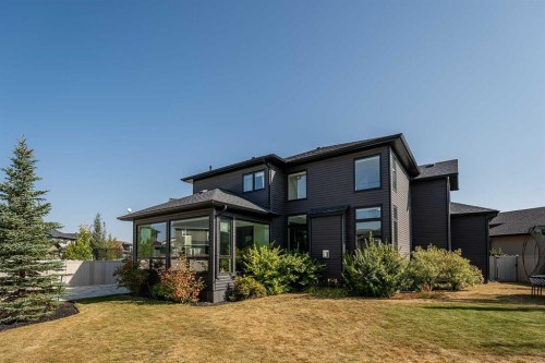 26 Van Horn Close, Red Deer, AB - Outdoor