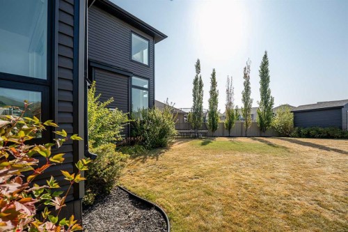 26 Van Horn Close, Red Deer, AB - Outdoor