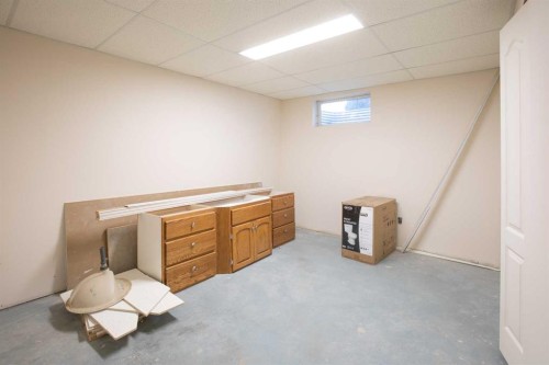 99 Dawson Street, Red Deer, AB - Indoor