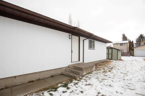 99 Dawson Street, Red Deer, AB - Outdoor With Exterior