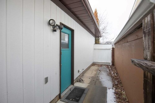 99 Dawson Street, Red Deer, AB - Outdoor With Exterior