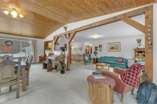 425016 Range Road 250, Rural Ponoka County, AB - Indoor