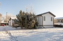 11 1St Avenue North, Hay Lakes, AB  - Outdoor 