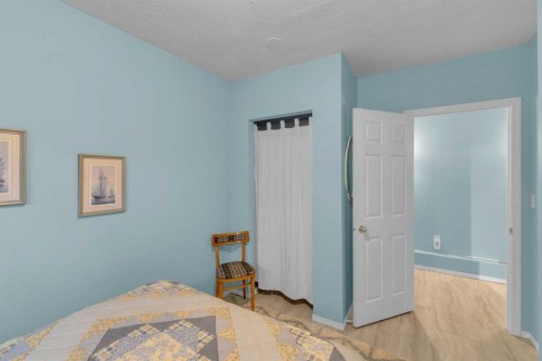 5003 36 Street, Sylvan Lake, AB - Indoor Photo Showing Bedroom