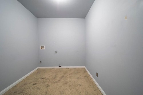 4710 52 Avenue, Camrose, AB 