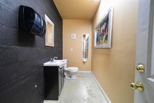 4710 52 Avenue, Camrose, AB 