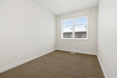 5132-2660 22 Street, Red Deer, AB - Indoor Photo Showing Other Room
