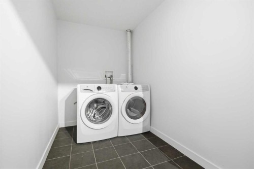 5132-2660 22 Street, Red Deer, AB - Indoor Photo Showing Laundry Room
