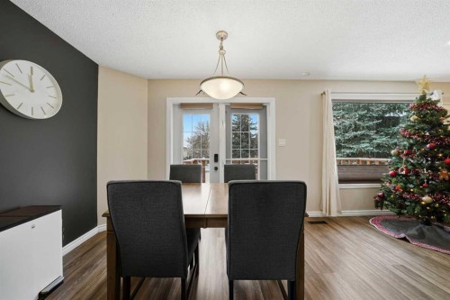 59 Baird Street, Red Deer, AB - Indoor Photo Showing Dining Room