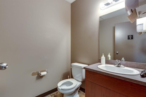 6702 & 6706 44 Avenue, Ponoka, AB 