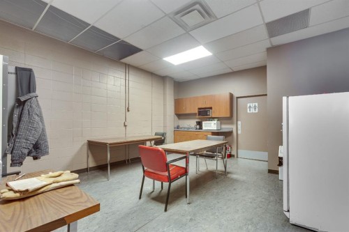 6702 & 6706 44 Avenue, Ponoka, AB 