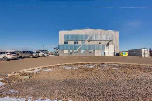 6702 & 6706 44 Avenue, Ponoka, AB 