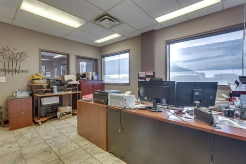 6702 & 6706 44 Avenue, Ponoka, AB 