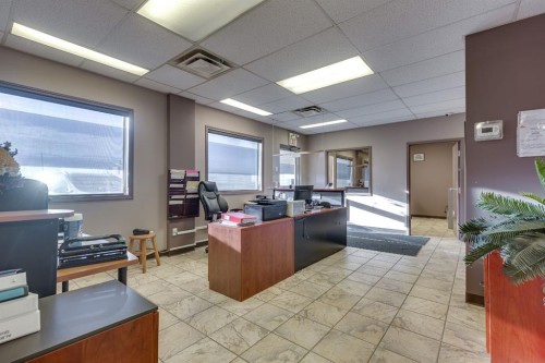 6702 & 6706 44 Avenue, Ponoka, AB 