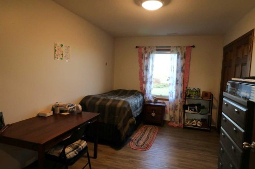 93039 Range Road 164, Taber, AB - Indoor Photo Showing Bedroom