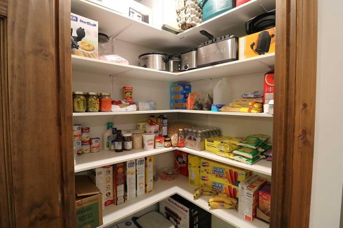 93039 Range Road 164, Taber, AB - Indoor With Storage