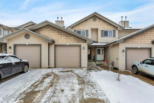 3 Lark Close, Sylvan Lake, AB - Outdoor With Facade