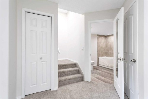 3 Lark Close, Sylvan Lake, AB - Indoor Photo Showing Other Room