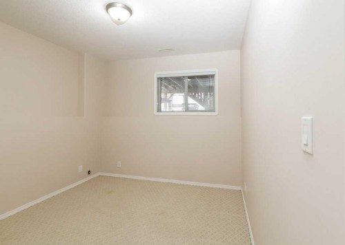 207 Lancaster Drive, Red Deer, AB - Indoor Photo Showing Other Room