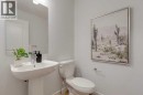 438-65 Belvedere Pointe Se, Calgary, AB  - Indoor Photo Showing Bathroom 