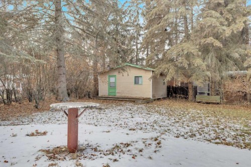 5 Hummingbird Lane, Half Moon Bay, AB 