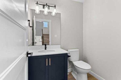 4-4413 48 Avenue, Sylvan Lake, AB - Indoor Photo Showing Bathroom