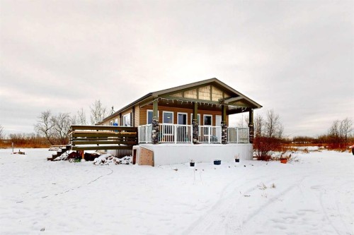 105 5 Avenue, Gadsby, AB - Outdoor With Deck Patio Veranda