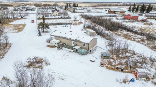 105 5 Avenue, Gadsby, AB - Outdoor With View
